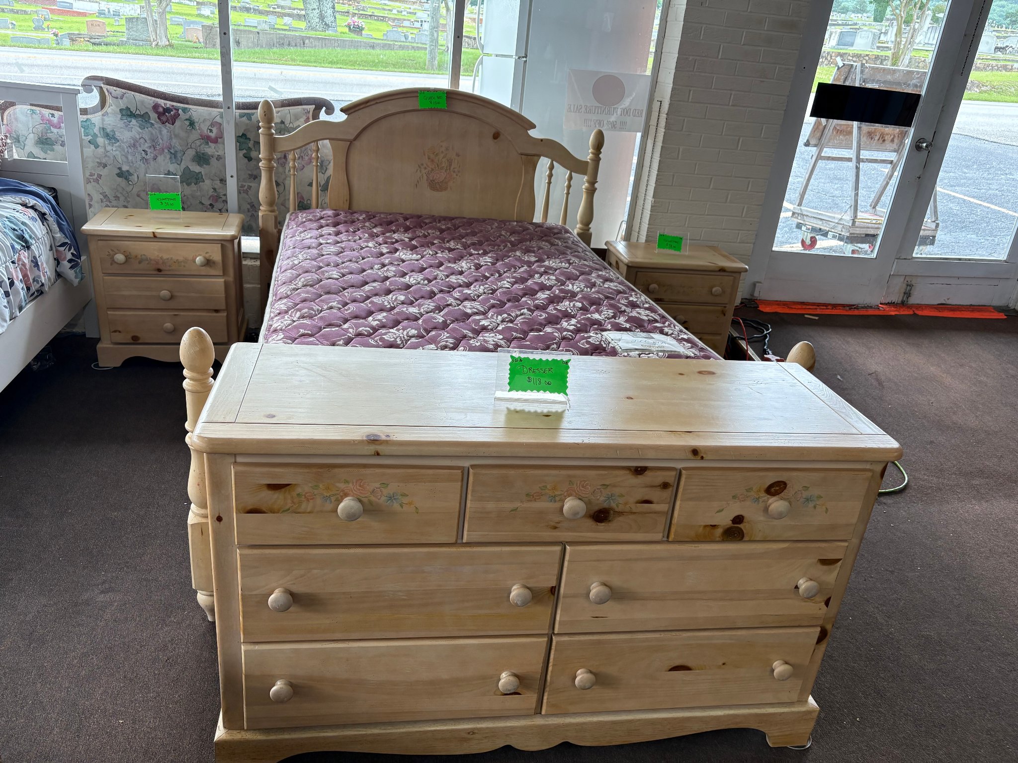 Unique finds - bedroom furniture set at New To You Store